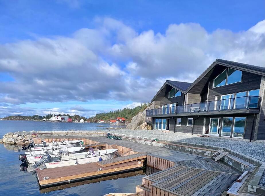 Eksklusiv Rorbu - Havblikk 1 - Batutleie Villa Bekkjarvik Eksteriør bilde